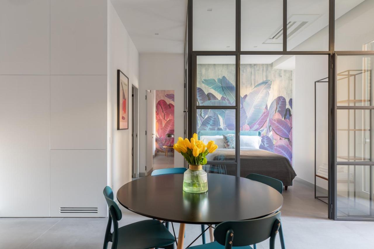 Twin Flowers Apartment In San Giovanni Rome Luaran gambar