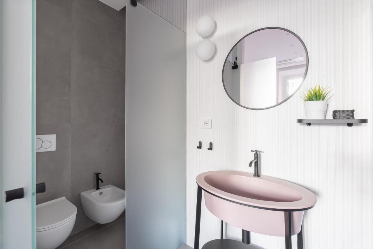 Twin Flowers Apartment In San Giovanni Rome Luaran gambar