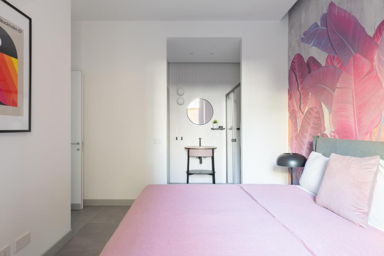 Twin Flowers Apartment In San Giovanni Rome Luaran gambar